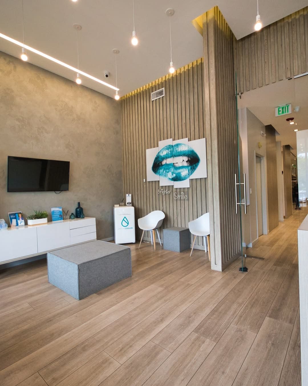 Meadowbrook Dentistry office — Plainview, NY